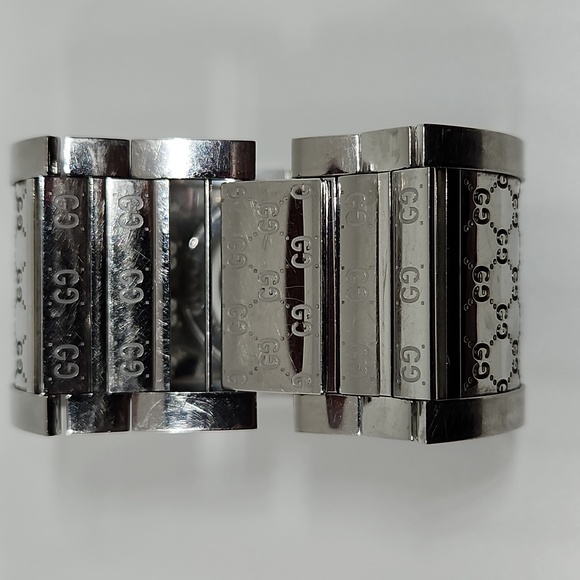 Gucci Watch - Picture 8 of 11